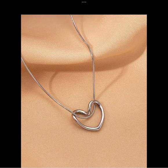 White Gold Plated Heart Necklace - Picture 6 of 12